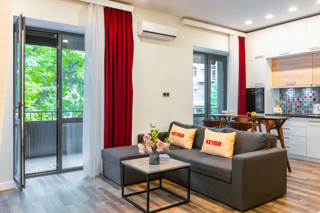 Квартира Апартаменты ключ к центру Еревана — аренда посуточно в Ереван