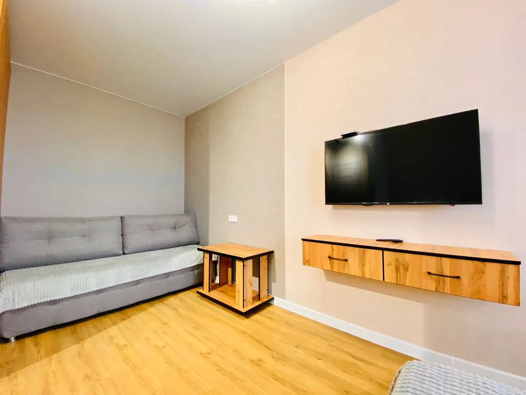 Квартира с евро-ремонтом рядом с ТГУ им. Державина