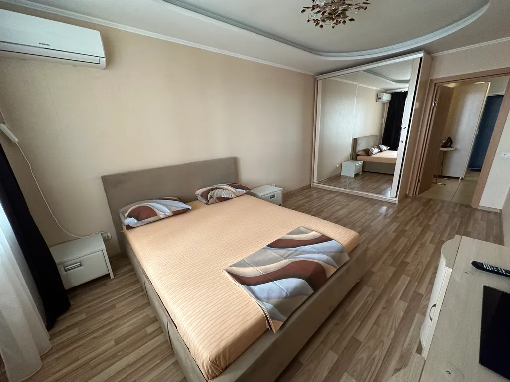 Квартира Стильный однокомнатный апартамент — аренда посуточно в Саратов