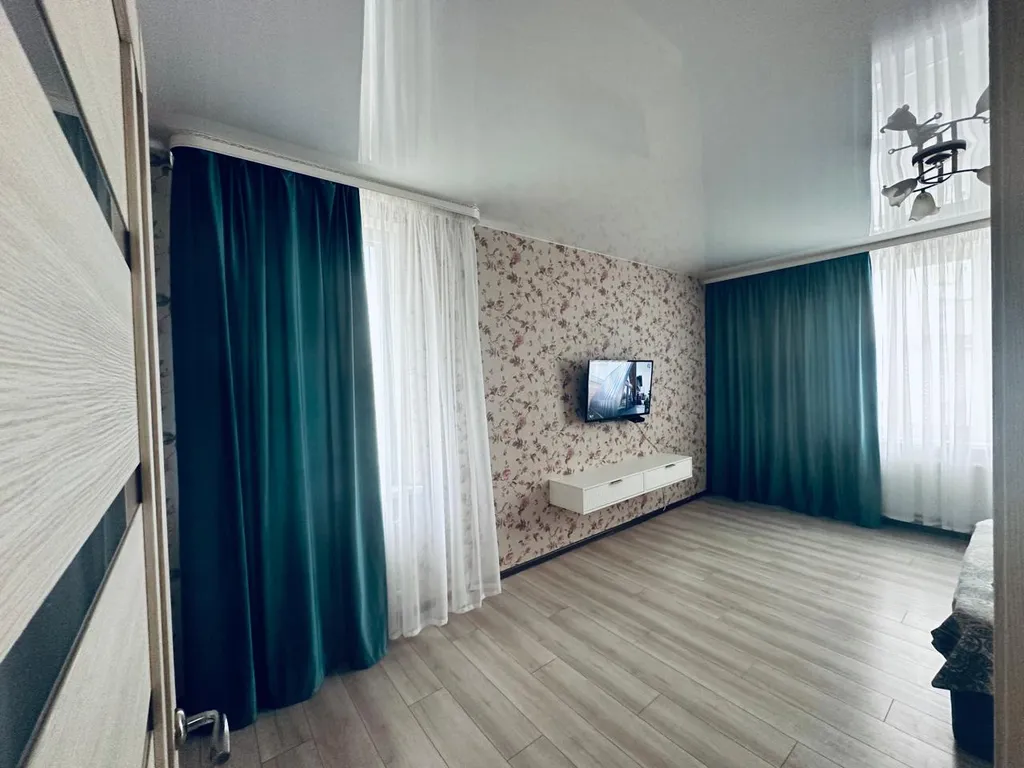 Квартира Просторная квартира в центре на Москольце — Симферополь