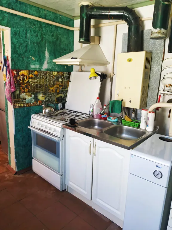 Домик возле моря