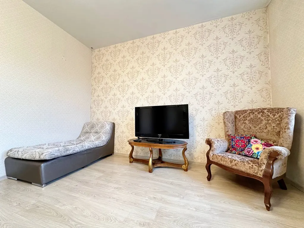 3-комнатная квартира в центре рядом с набережной