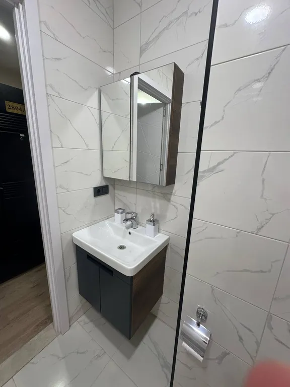 Квартира Квартира Просторная студия с новым хорошим ремонтом — Батуми