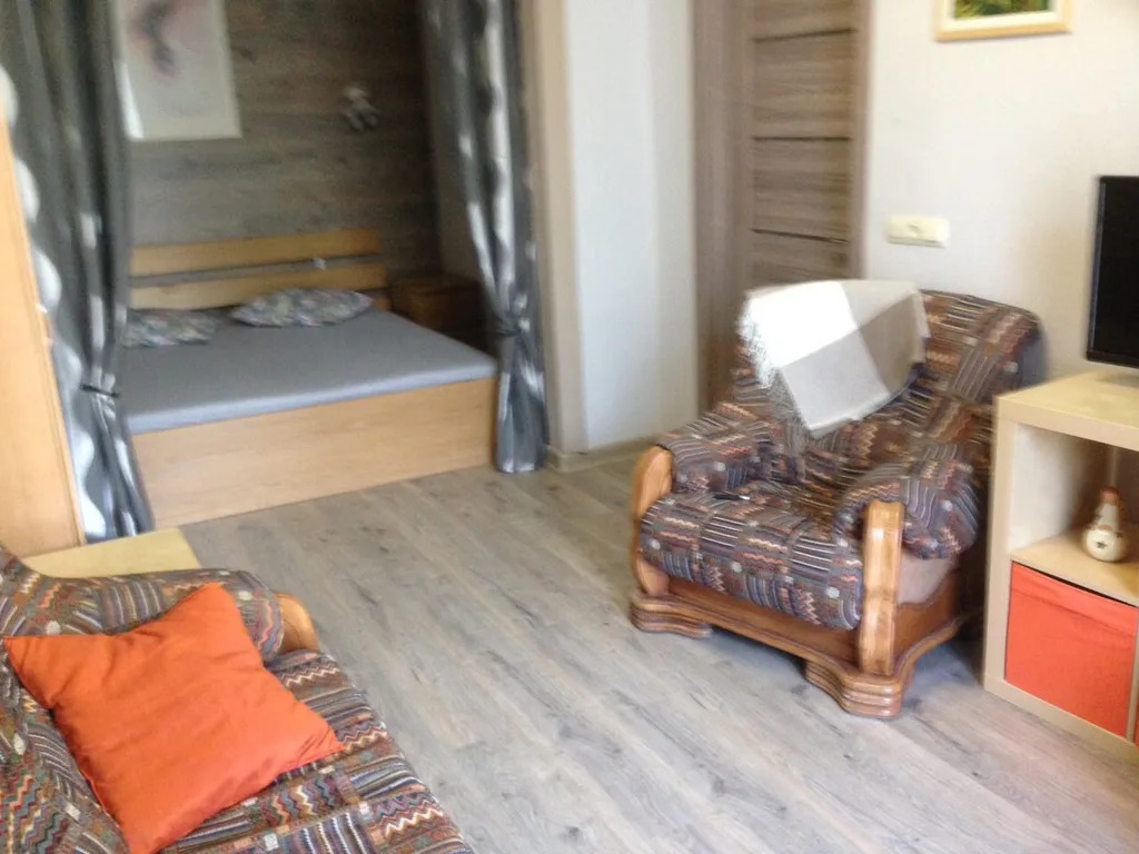 Комфортная Квартира в центре у БЦ Высоцкий