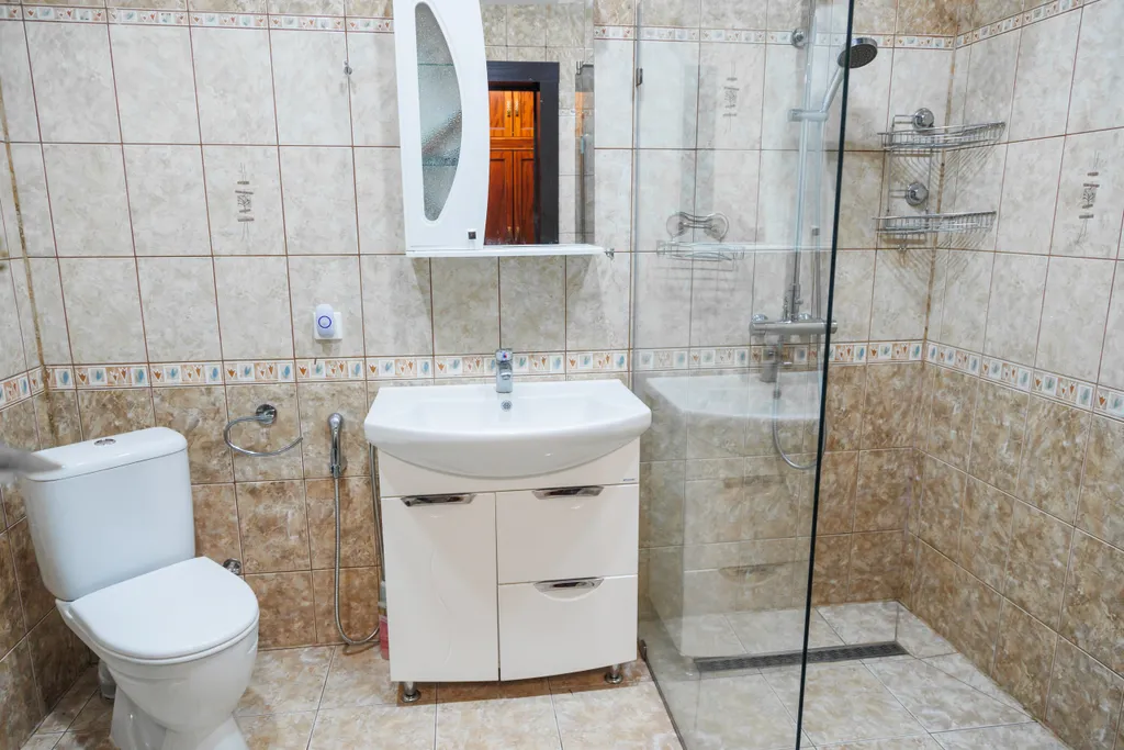 Коттедж 200м2 среди трех озер