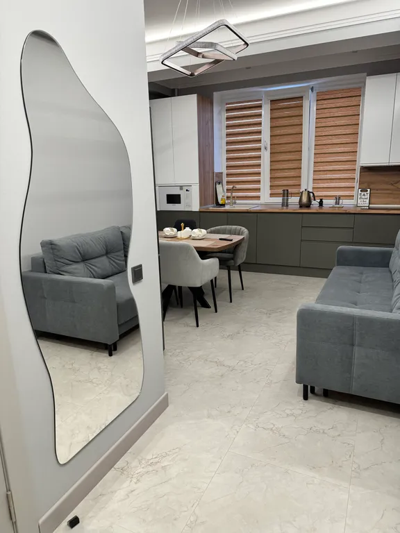 Новая квартира с дизайнерским ремонтом в центре города — аренда посуточно в Каспийск