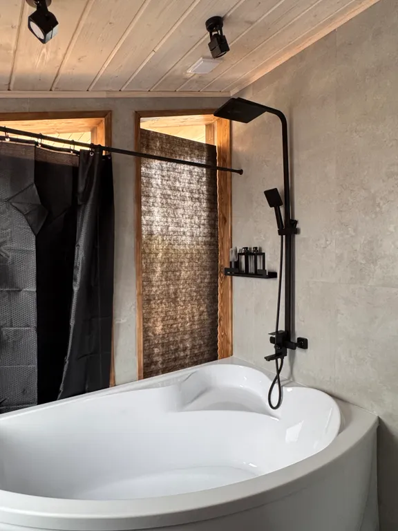 Коттедж Уютный дом с чаном — Истра