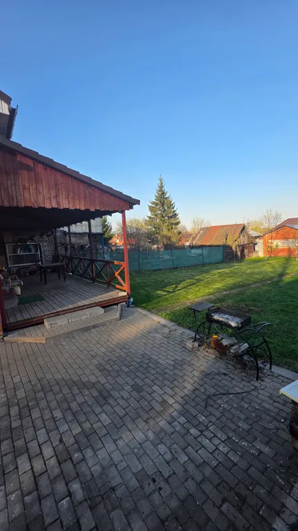 Домик рядом с центром города