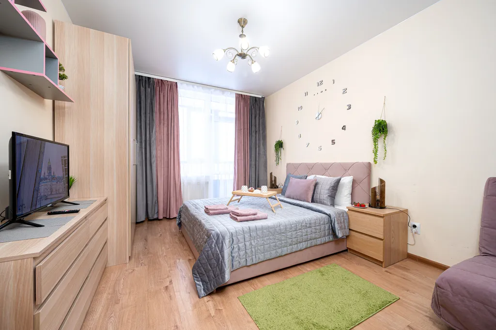 Квартира Absrtaction apartment — аренда посуточно в Санкт-Петербург
