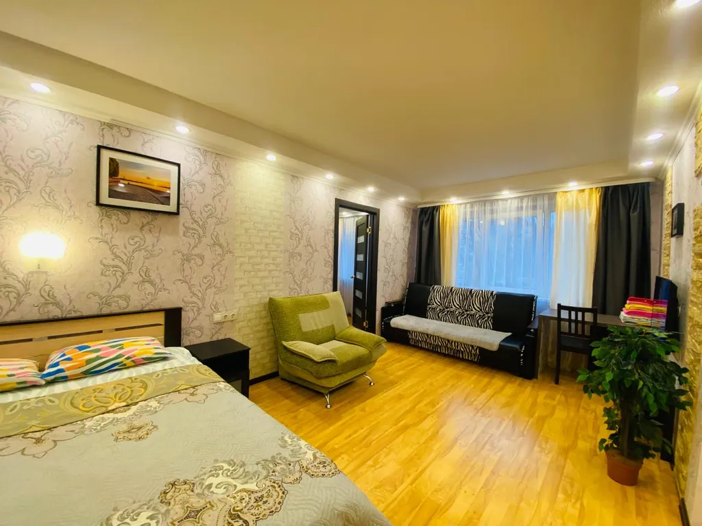 2-комнатная квартира в центре города с отличным ремонтом