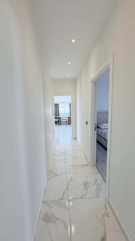 Клеопатра 2+1 линейная