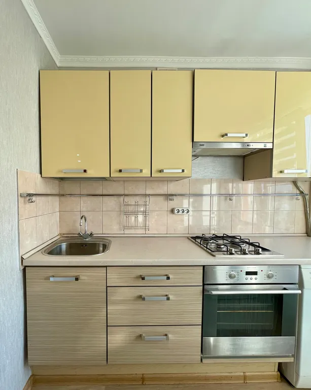 Квартира 1-комнатная квартира после ремонта до 4 человек у метро Кузьминки — Москва