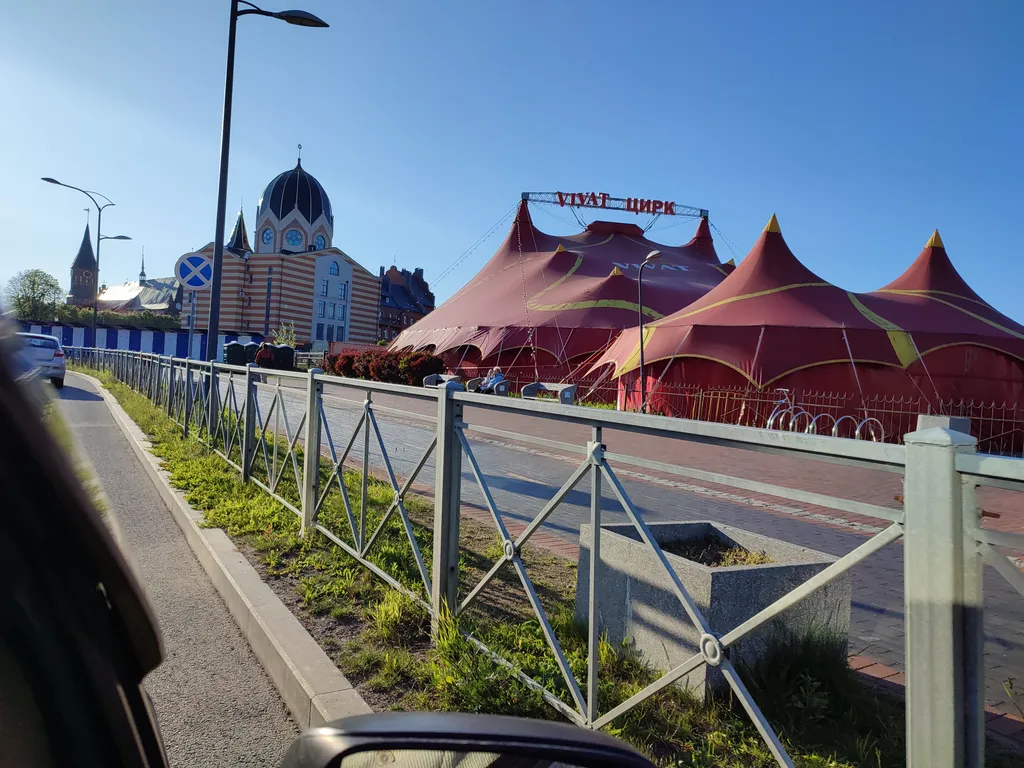 Квартира 3-комнатная Квартира — Калининград