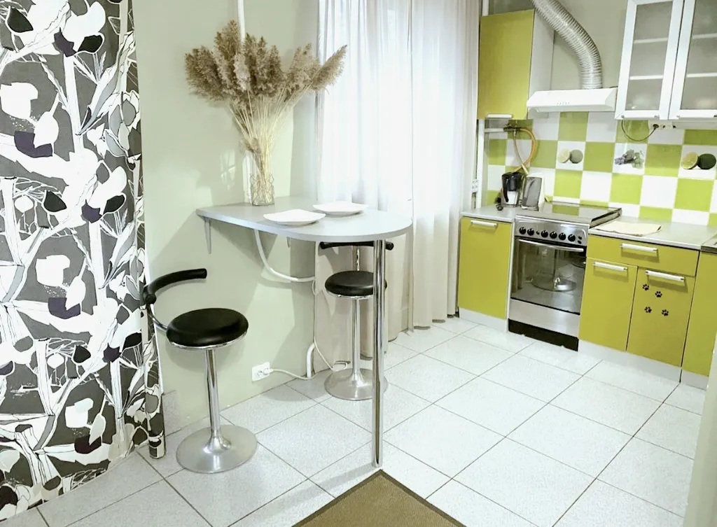 Просторные светлые апартаменты в самом центре рядом с ЖД вокзалом