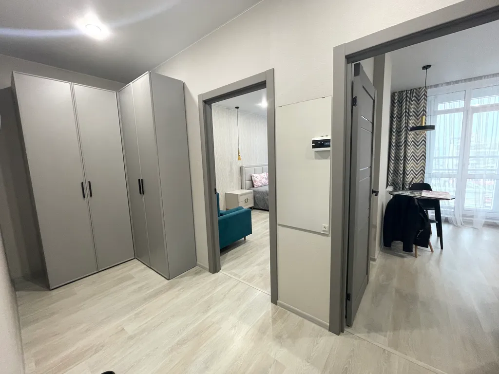 Панорамная квартира на верхнем этаже с видом на город