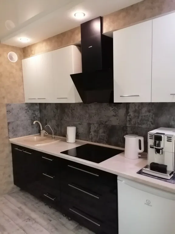 Квартира с хорошим ремонтом в зелёной зоне