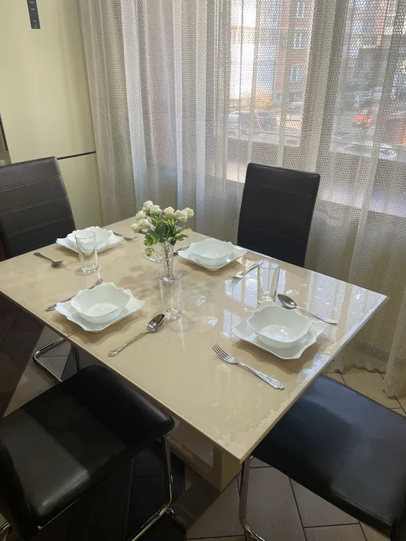 Рядом с бизнес отелем Азия в центре города