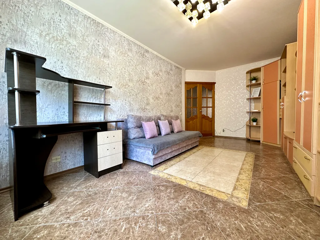 Просторная и чистая 2-х комнатная квартира в уютном районе