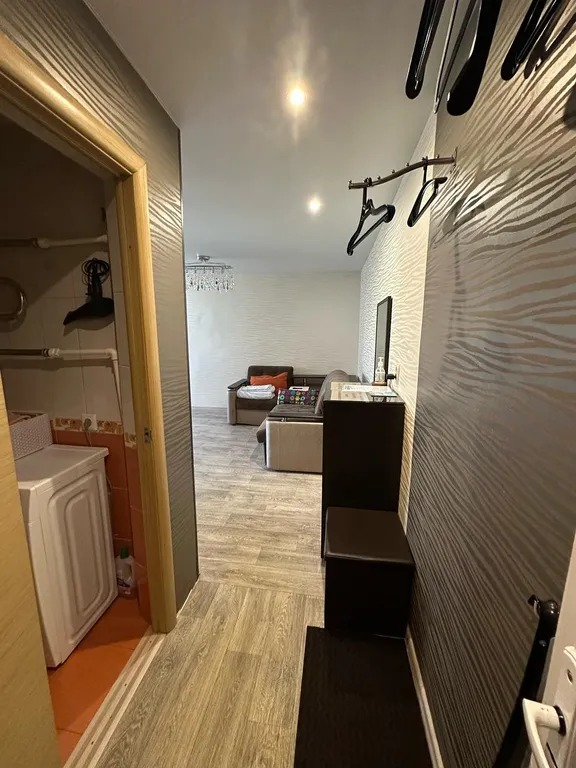 Двушка в 10 минутах от жд вокзала и 20 от Кремля