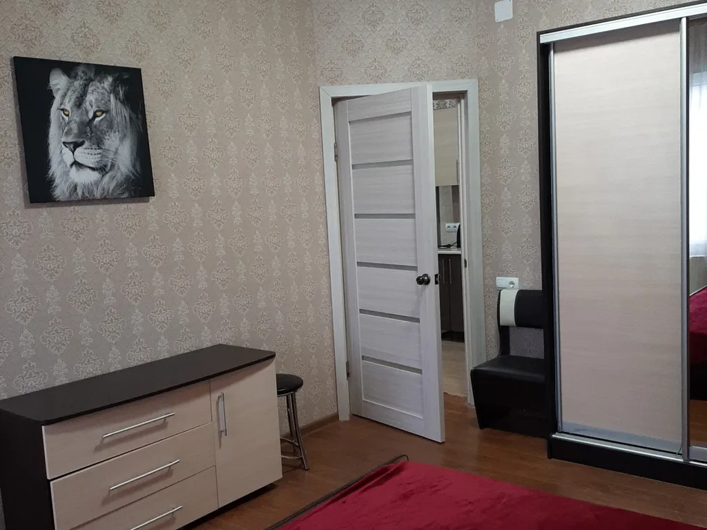 Уютная 2 комнатная квартира на первой линии к морю