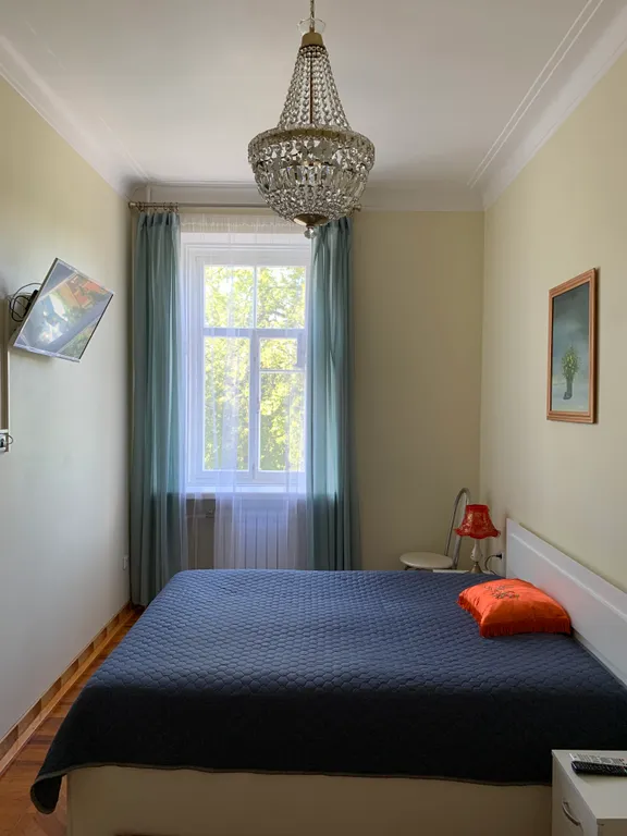 Уютная квартира в 300 метрах от Фонтанов — аренда посуточно в Петергоф