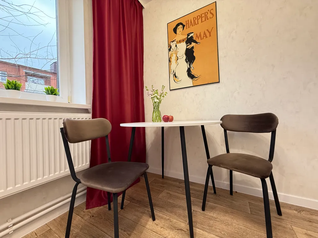 Журавли рядом с М4 и центром города для 4 гостей