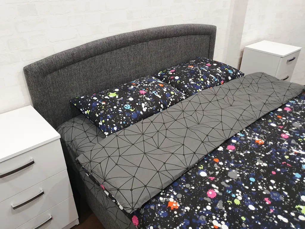 Двухкомнатная уютная квартира рядом с Ледовым и Спортивной ареной