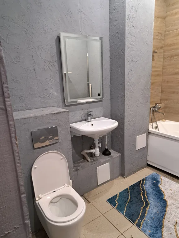 Двухэтажная большая квартира для 2-3 семей