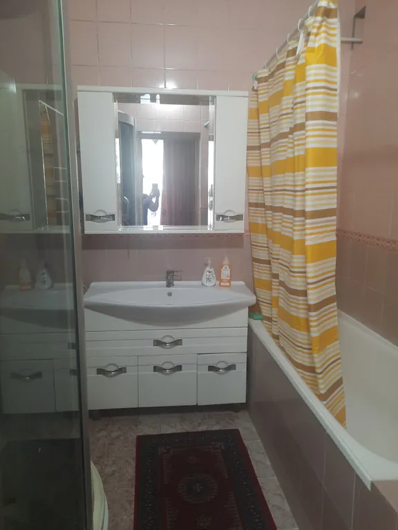 Дом на 11 человек в центре, 10 минут от центрального пляжа