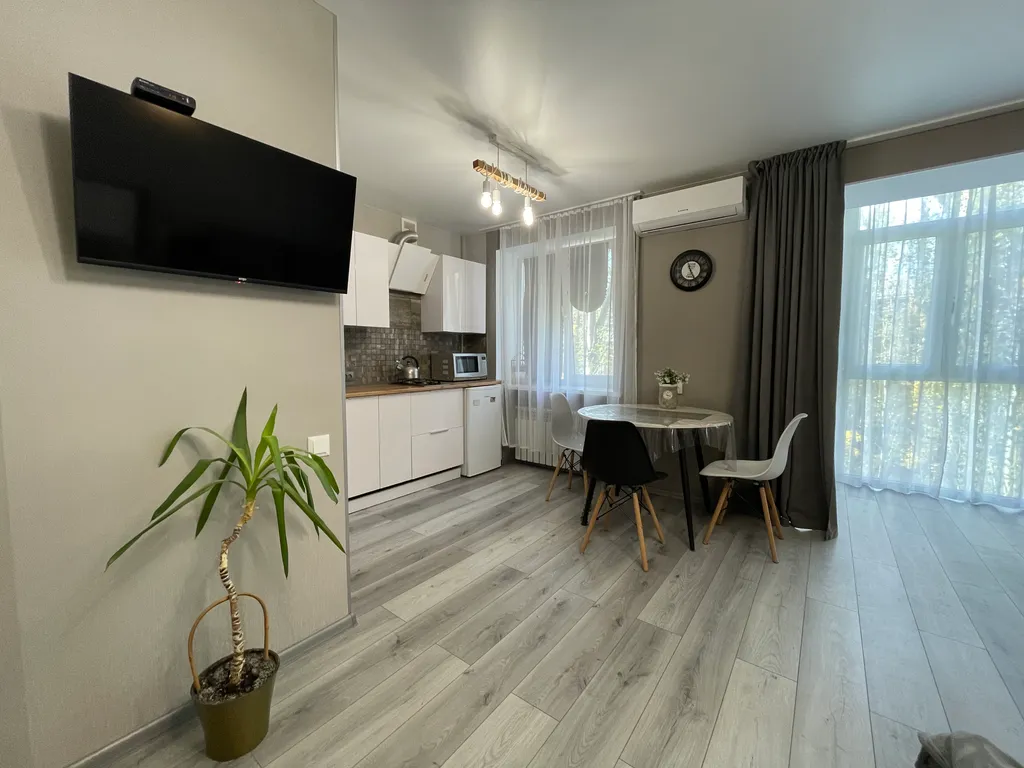 Уютная квартира-студия в центре Бердянска возле набережной