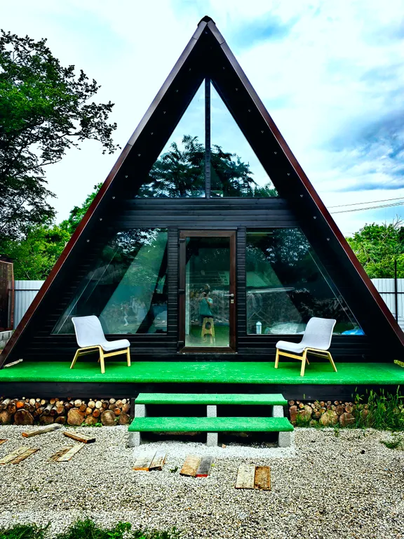 Коттедж Домик А-фрейм в Абхазии (Пицунда) — аренда посуточно в Пицунда