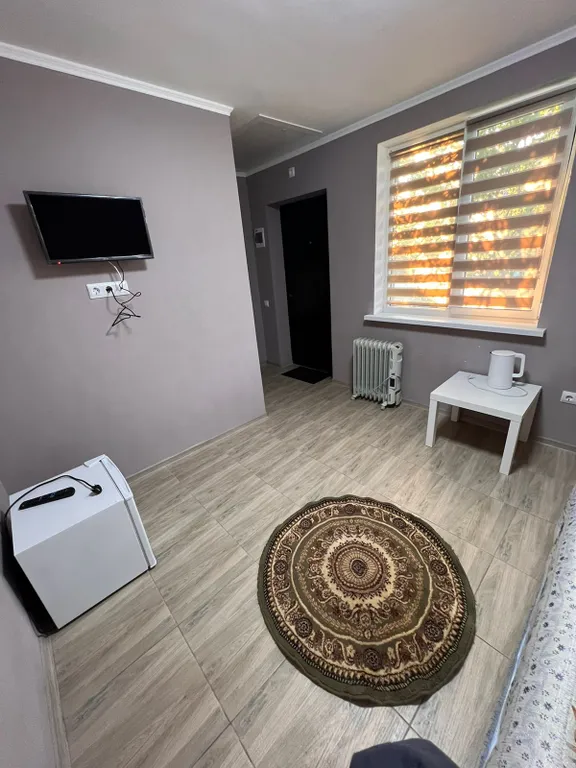 Домик рядом с морем