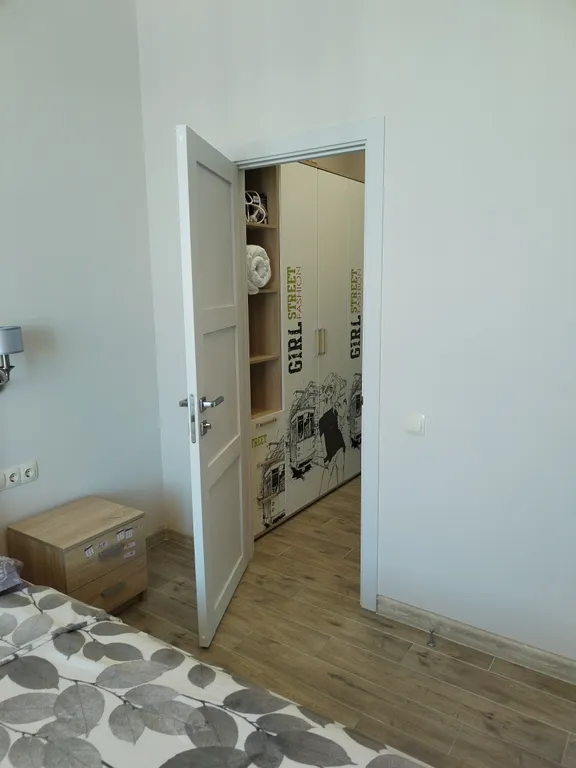 Квартира с видом на бассейн