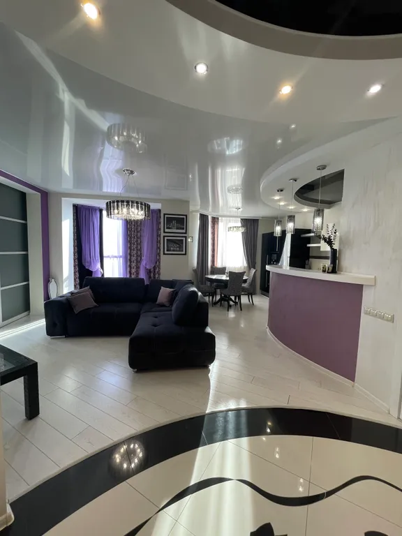 Квартира с дизайнерским ремонтом — аренда посуточно в Тюмень