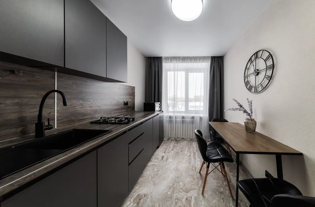 Квартира на Лейтейзена