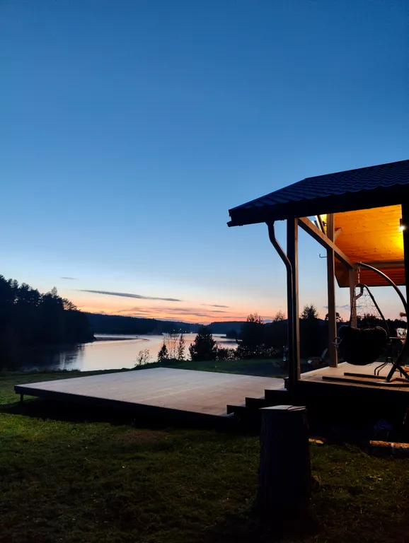 Дом на берегу Ладоги