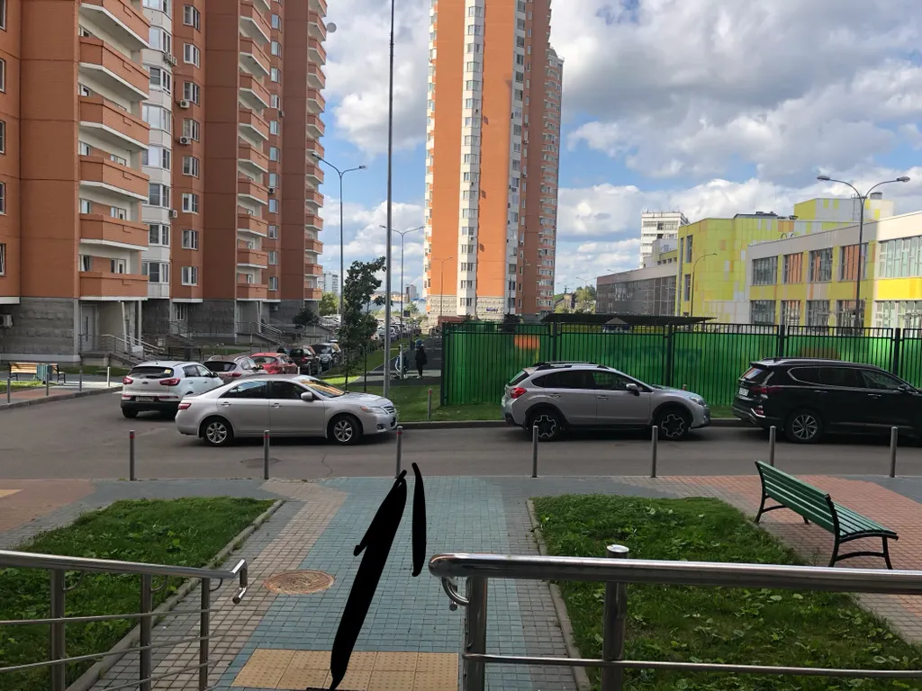 Презентабельная и чистая рядом с метро