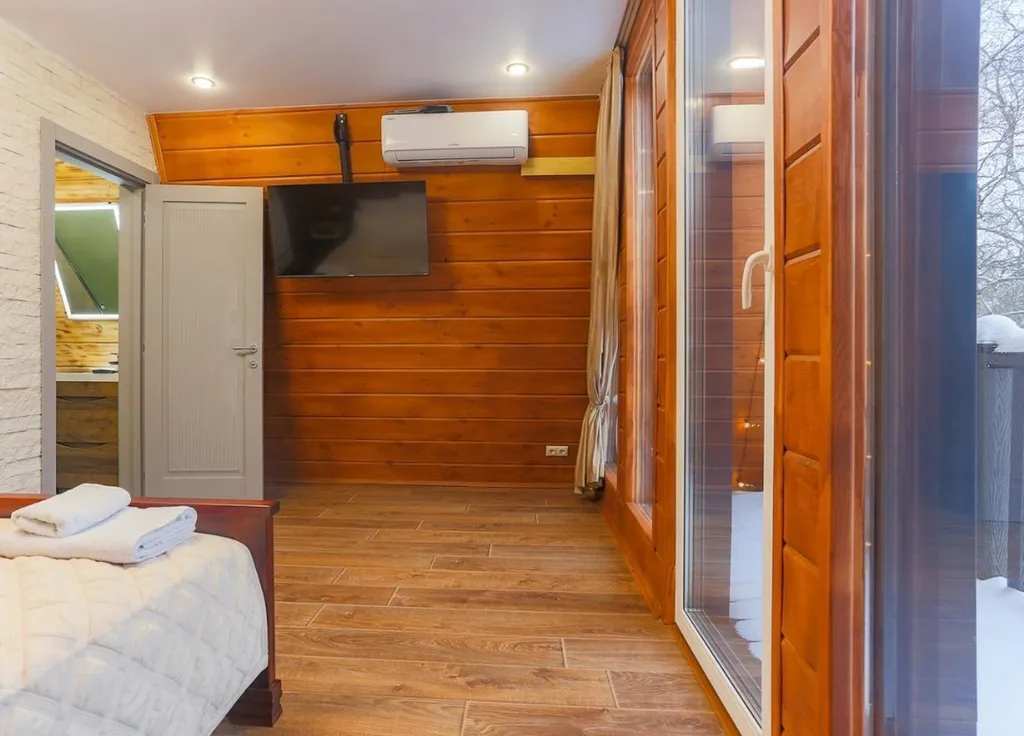 Большой дом a-frame в-небо с бассейном