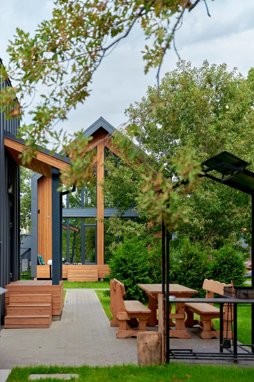 2-этажный коттедж у озера с видом на горы