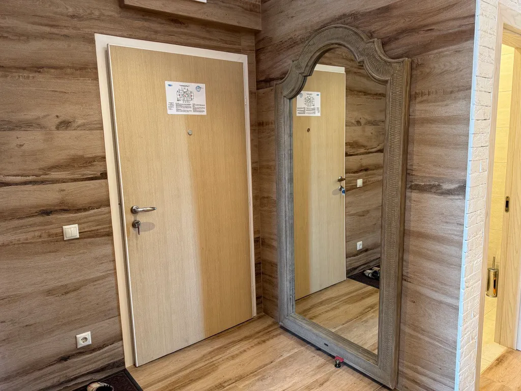 Апартамент с дизайнерским ремонтом в 100 шагах от моря и пляжа