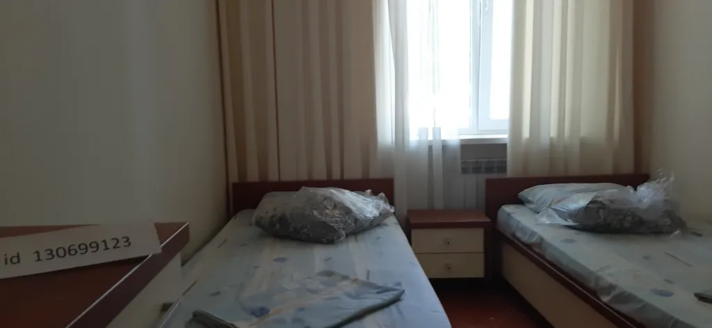 Дом с двором у моря