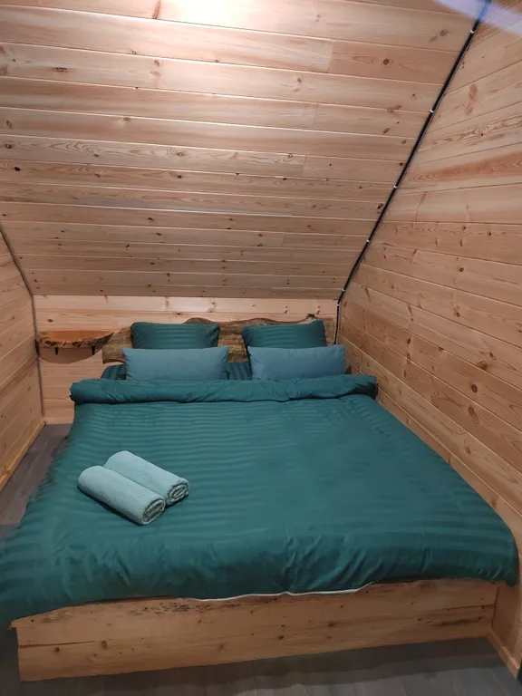 Коттедж Уютный, теплый дом с видом на горы в тихом, красивом месте — Шерегеш