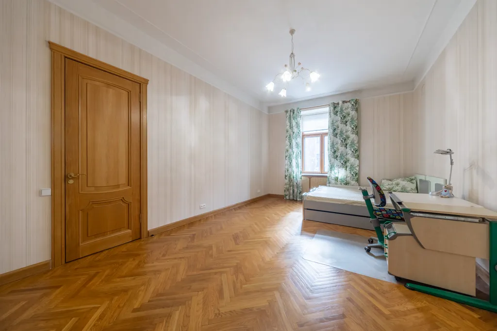 Апартамент на Петроградской стороне