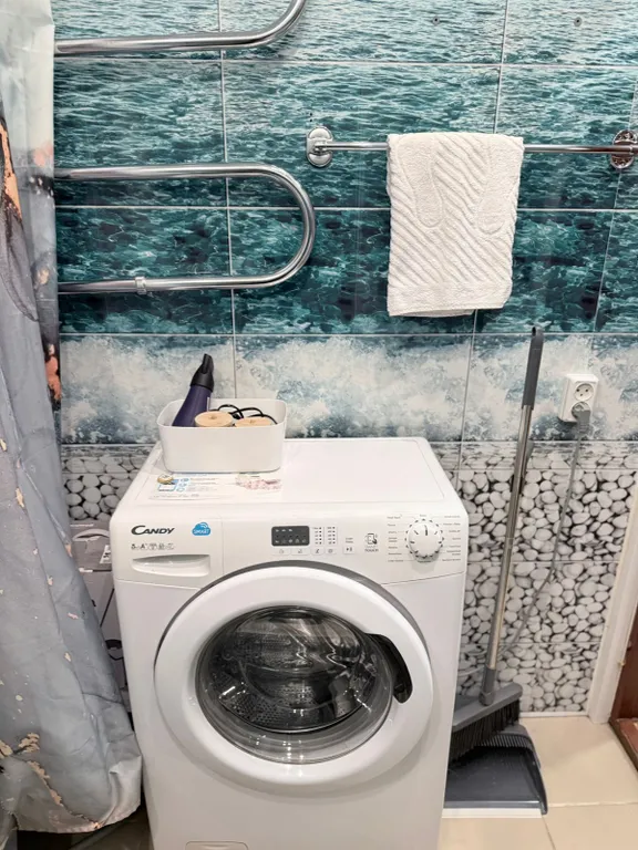 Теплая и большая трешка, с удобным расположением