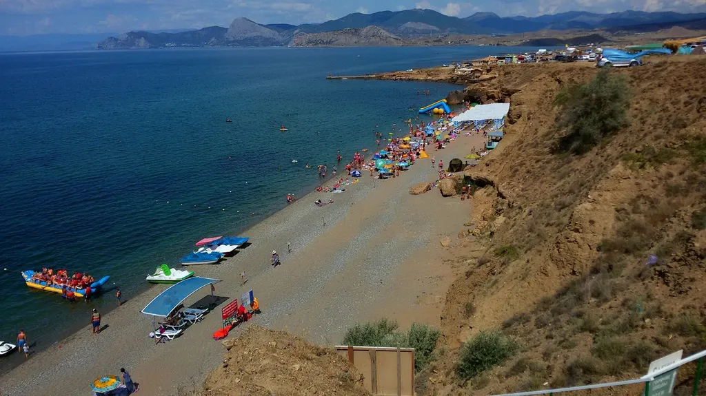 Коттедж 3-комнатный Дом — Солнечная Долина