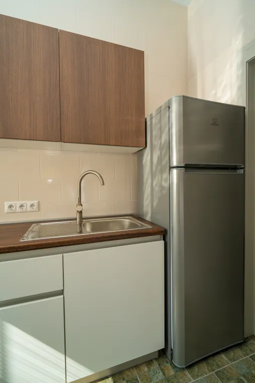 Квартира 1-комнатная Квартира — Кучугуры