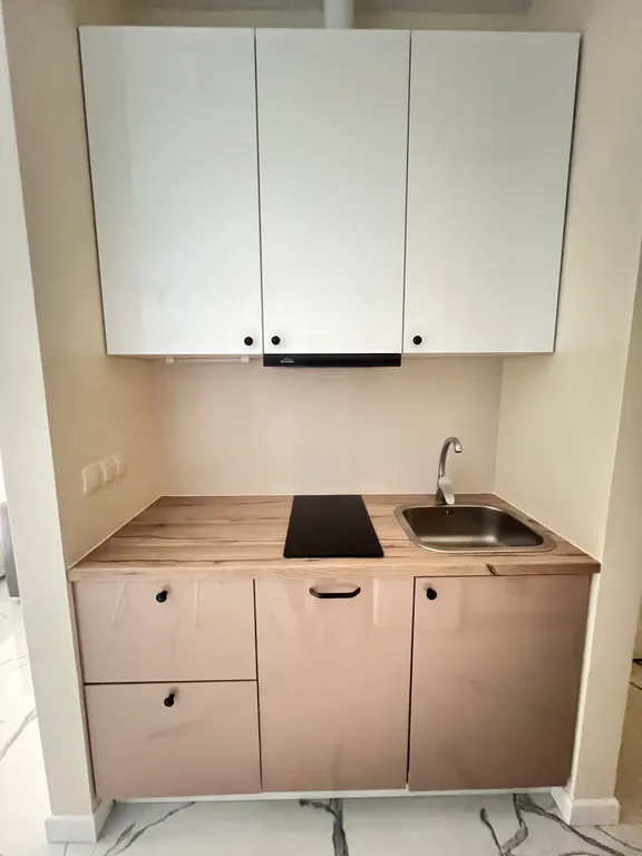 Новая студия возле Белоусовского парка в ЖК премиум класса