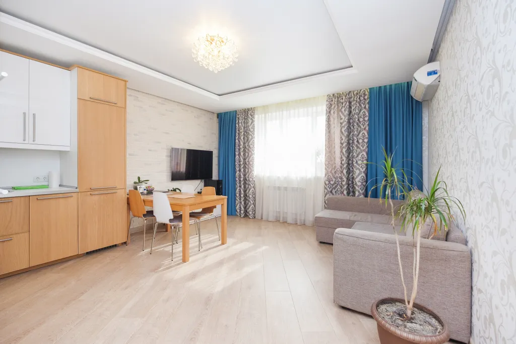 Квартира Уютная трёхкомнатная квартира на 6 человек с бесконтактным заселением — Новосибирск