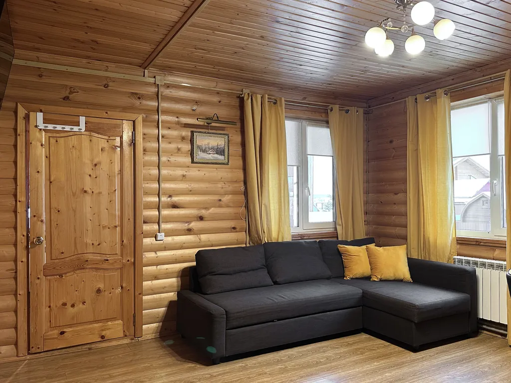 Коттедж Уютный дом с баней — Тельмана