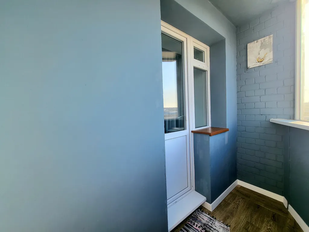 Прекрасная квартира в отличном новом спальном районе города